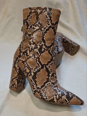 Jeffrey Campbell Snake-Print Pointed Toe Ankle 🔥🔥Sz 8.5